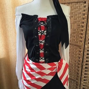 🎃HALLOWEEN Women’s Pirate costume 🧡👉🏻more pics